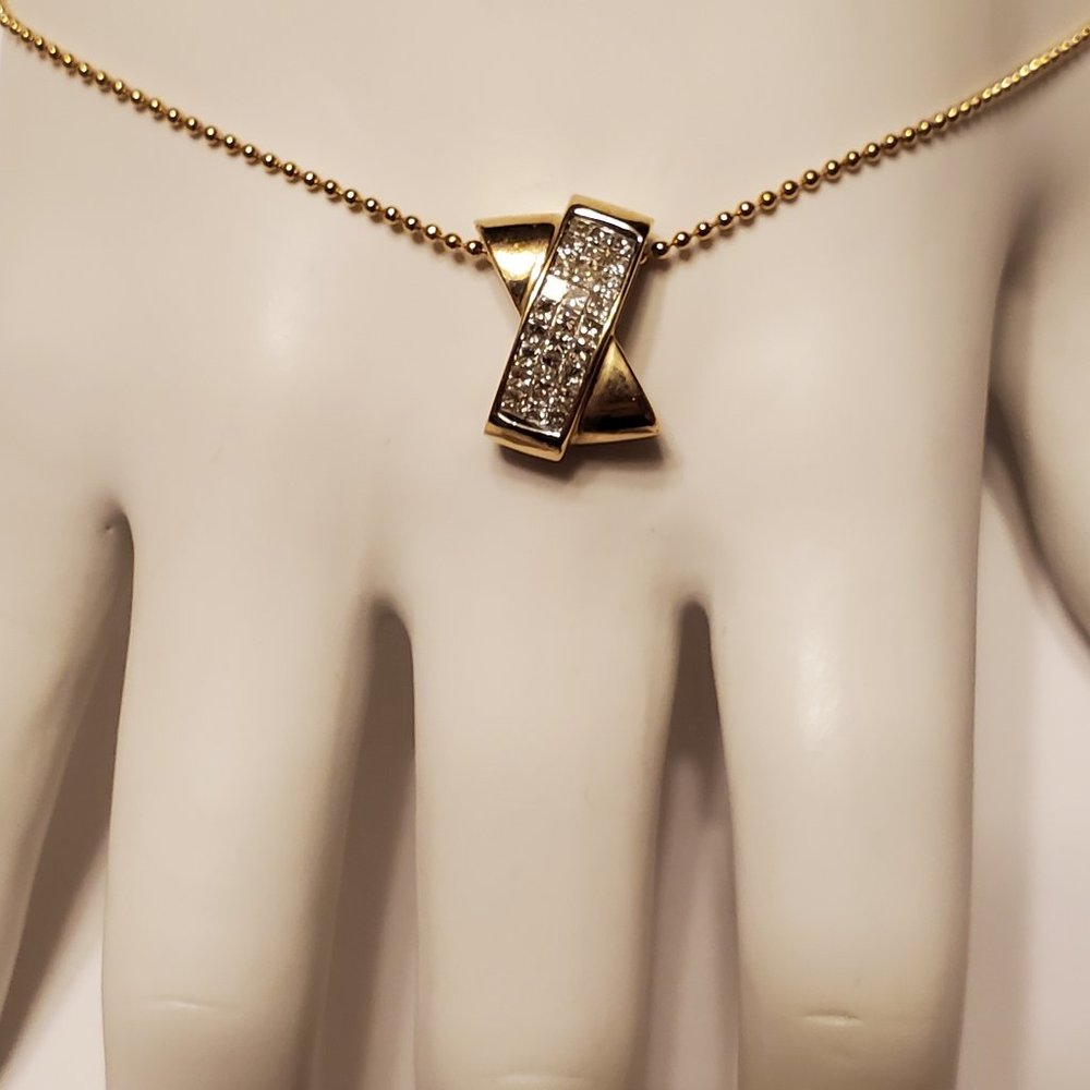 14K   YELLOW   GOLD  DIAMOND   PENDANT - Picture 2 of 9